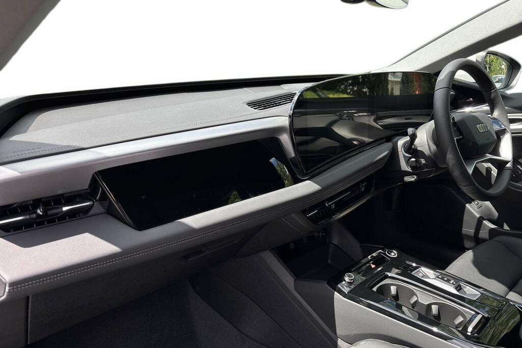 Audi A6 270Kw Performance 100Kwh Sport 2025 White #2