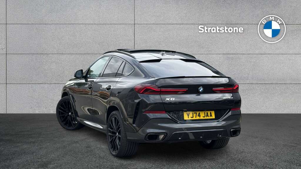 BMW X6 Xdrive40d Mht M Sport Step 2025 YJ74JAA Black #2