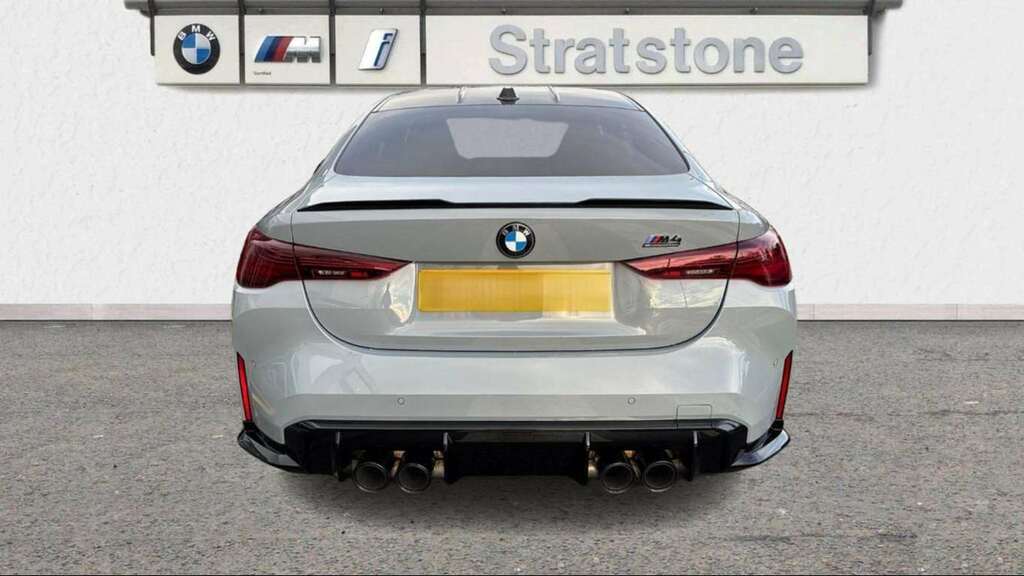 BMW M4 3.0 Biturbo Competition Steptronic Black #15
