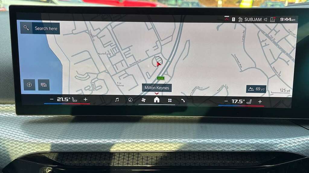 BMW M4 3.0 Biturbo Competition Steptronic Black #25