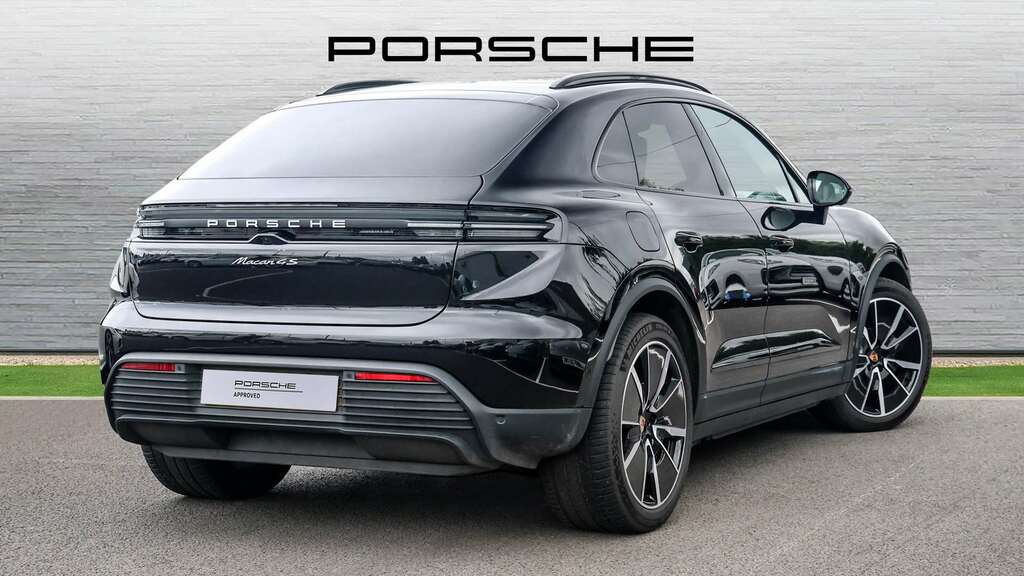 Porsche Macan 4S 2025 Black #2