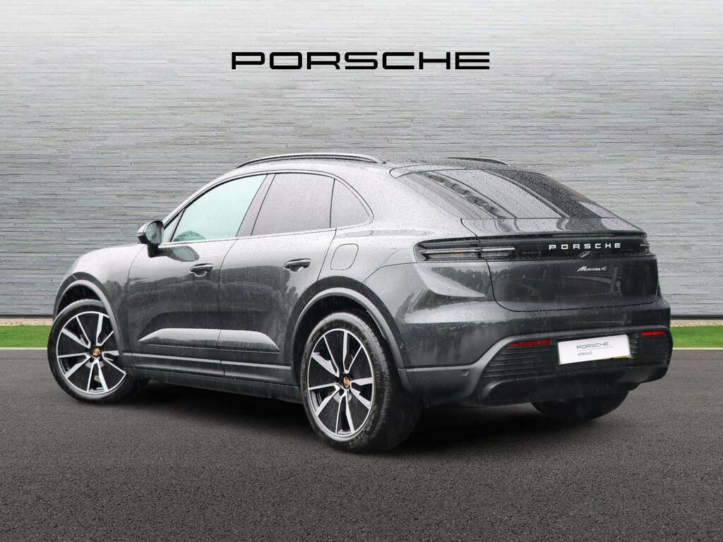 Porsche Macan Gts S-a 2026  #9
