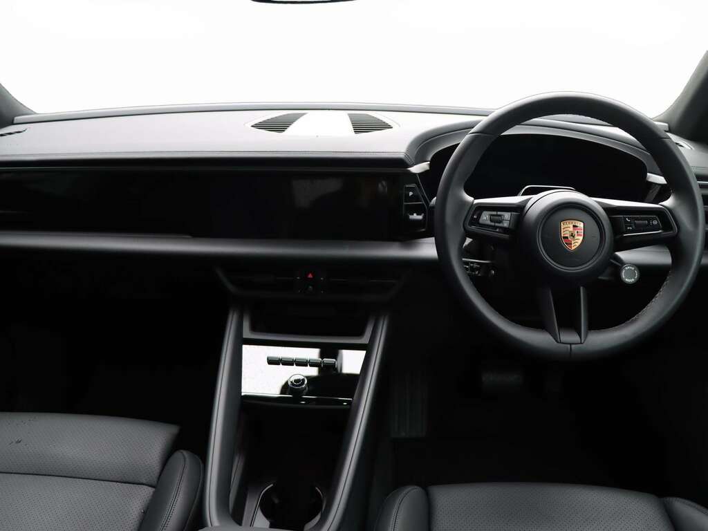 Porsche Macan Gts S-a 2026  #26