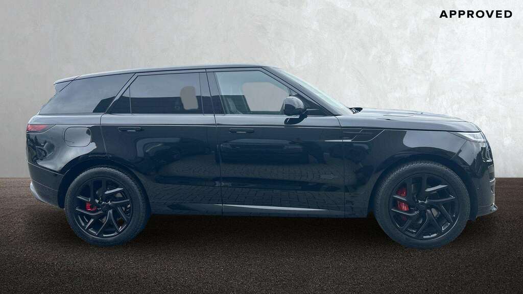 Land Rover Range Rover Sport 3.0 D250 Edition 2026 Black #4