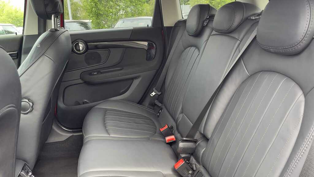 Mini Countryman 2.0 Cooper D Exclusive 2019 Red #6