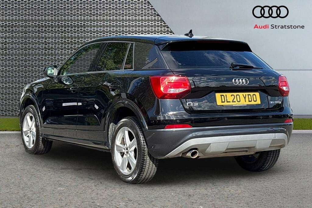 Audi Q2 30 Tfsi Sport 2020 Black #3
