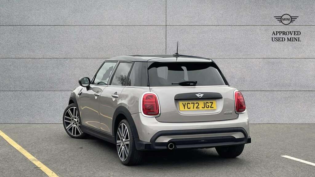 Mini Hatch 1.5 Cooper Exclusive 2022 Grey #2