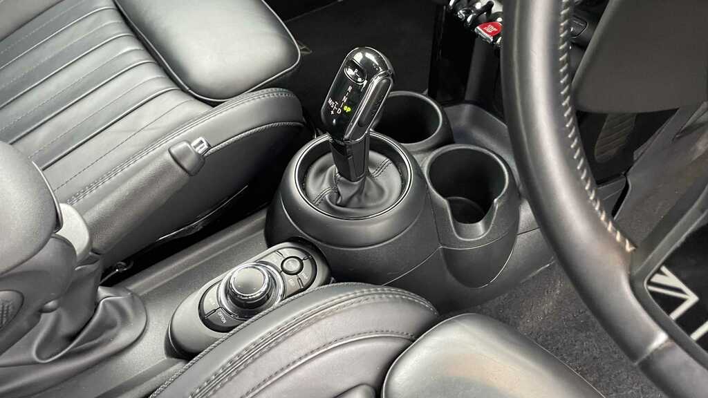 Mini Hatch 1.5 Cooper Exclusive 2022 Grey #5