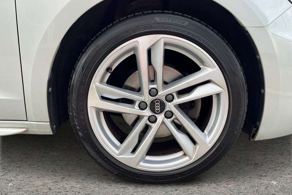 Audi A1 30 Tfsi 110 S Line 2022 DF72FFK Silver #5