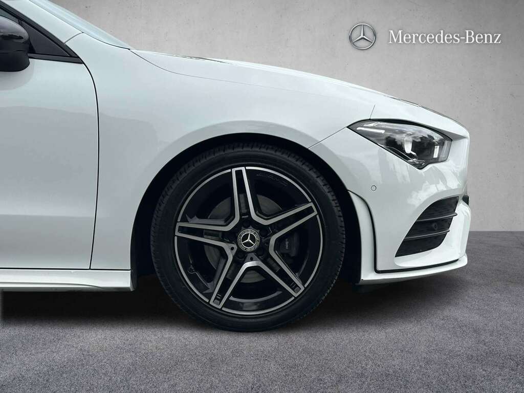 Mercedes-Benz CLA Class 180 Amg Line Premium Tip 2023 White #3