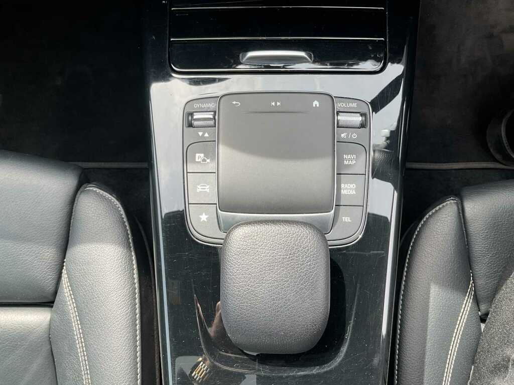 Mercedes-Benz CLA Class Cla 45 S 4Matic Plus #26
