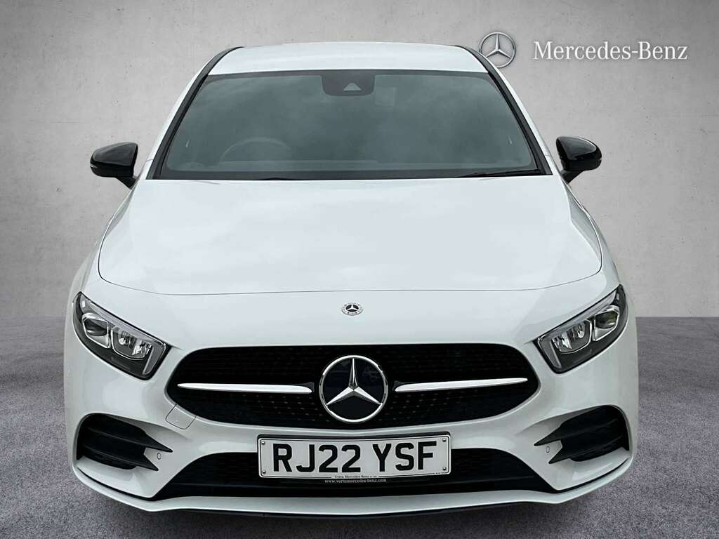 Mercedes-Benz A Class A200 Amg Line Executive Edition 2022 RJ22YSF White #2