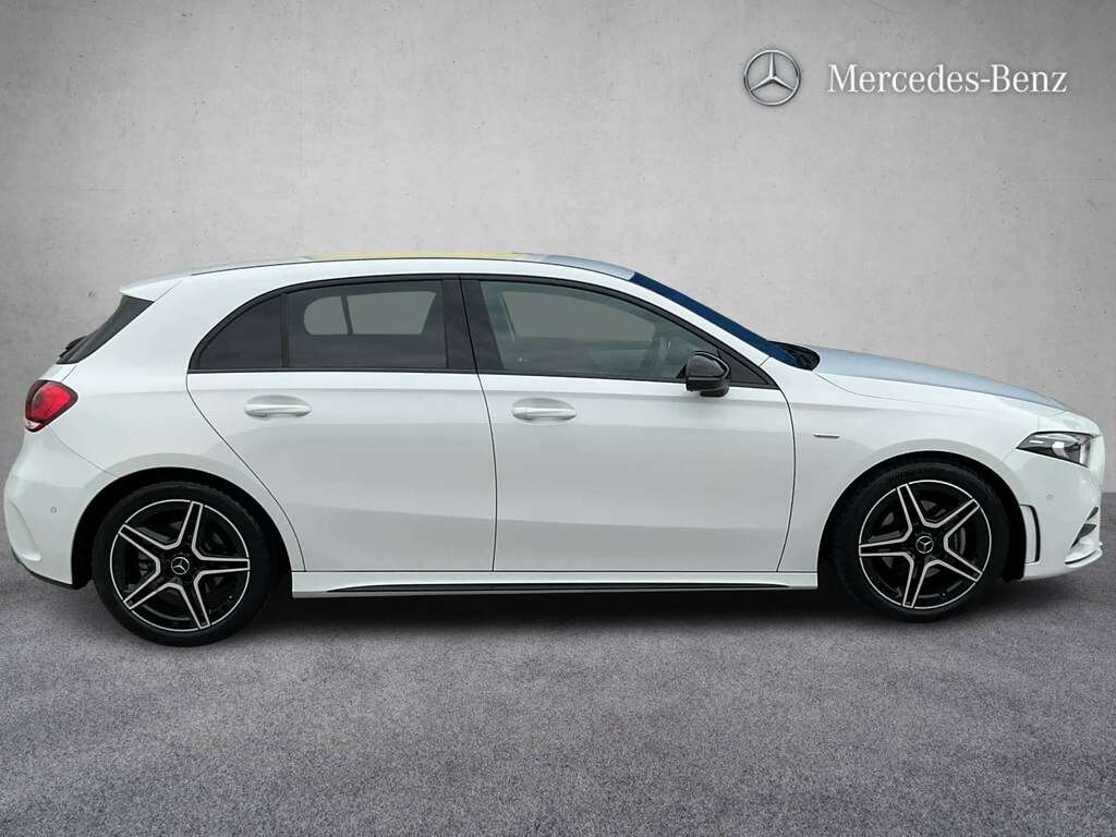 Mercedes-Benz A Class A200 Amg Line Executive Edition 2022 RJ22YSF White #3