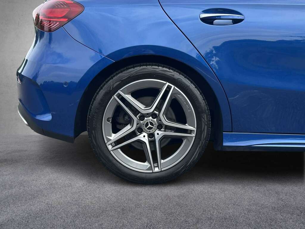 Mercedes-Benz A Class A200 Amg Line Executive 2024 FL24HJK Blue #5