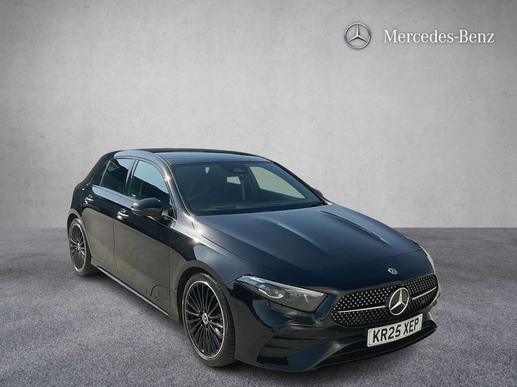 Mercedes-Benz A Class A180 Amg Line Premium Plus 2025 Black