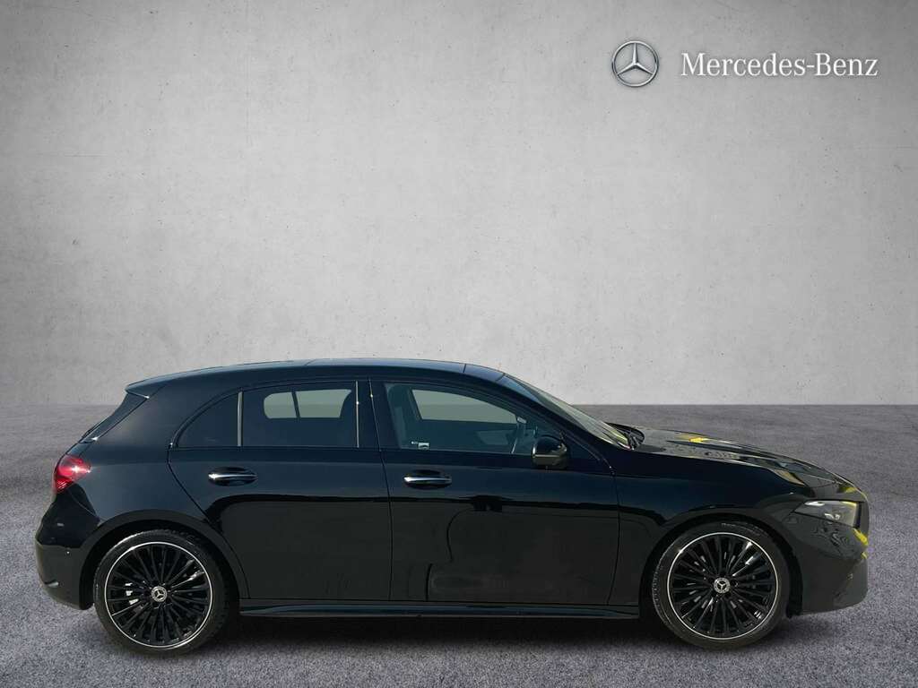 Mercedes-Benz A Class A180 Amg Line Premium Plus 2025 KR25XEP Black #2