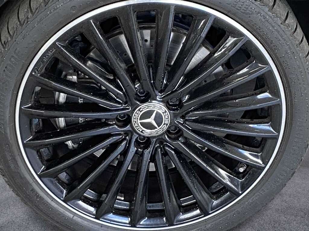 Mercedes-Benz CLA Class 200 Amg Line Premium Plus Tip 2025 Black #5