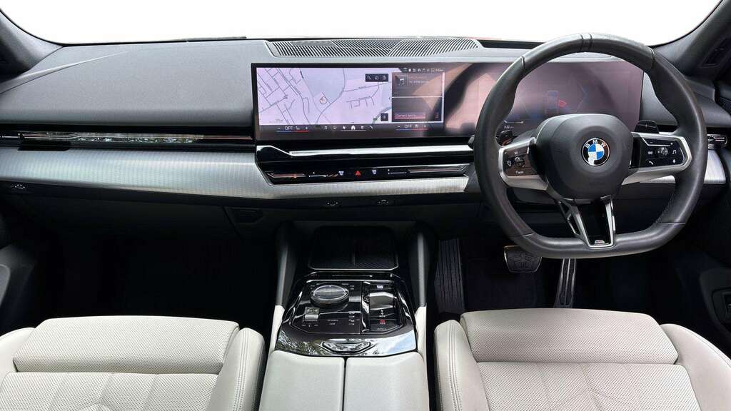 BMW 5 Series 520I M Sport 2024 Black #3