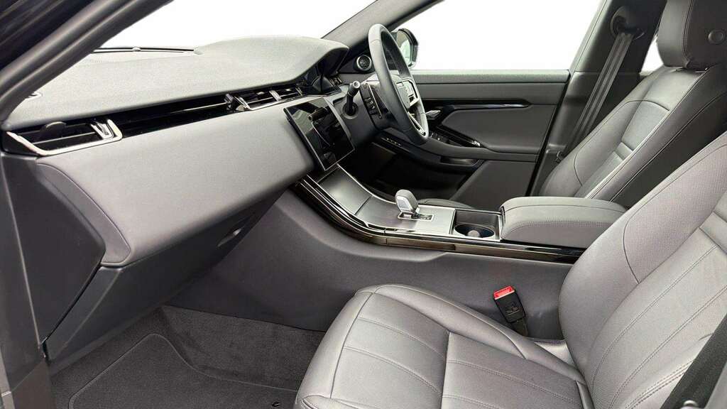 Land Rover Range Rover Evoque 2.0 D200 Dynamic Se 2025 BG75EOB Black #2