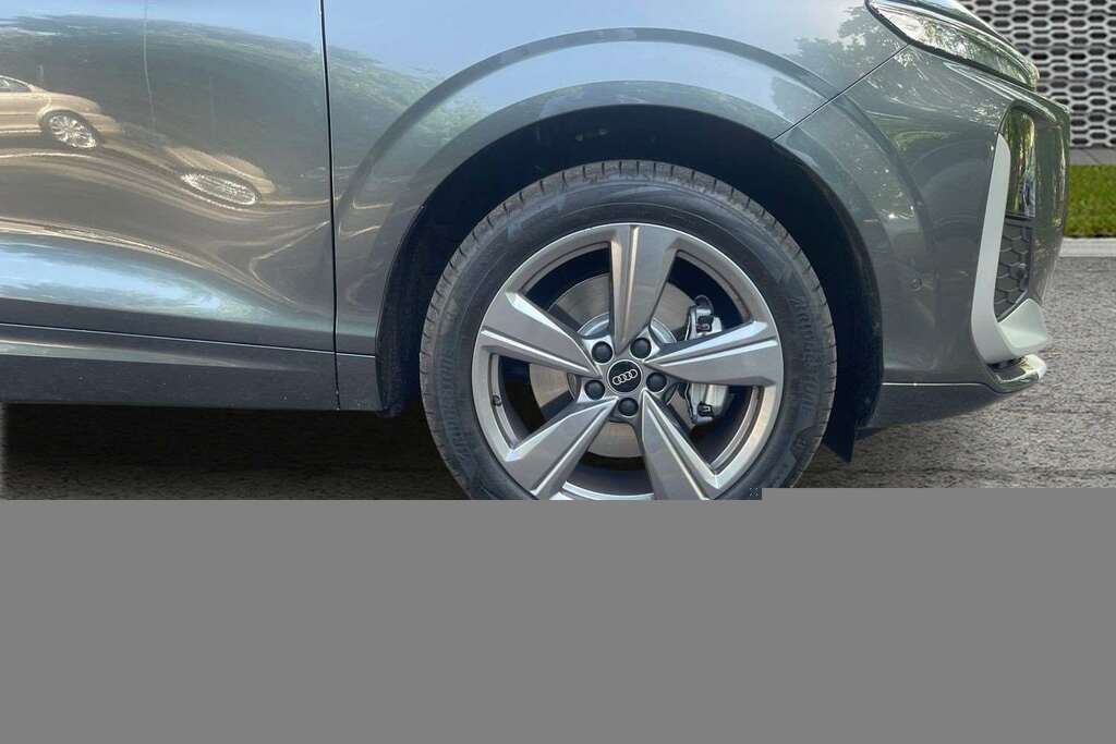 Audi Q3 2.0 Tfsi Quattro S Line S Tronic 2026 Grey #3