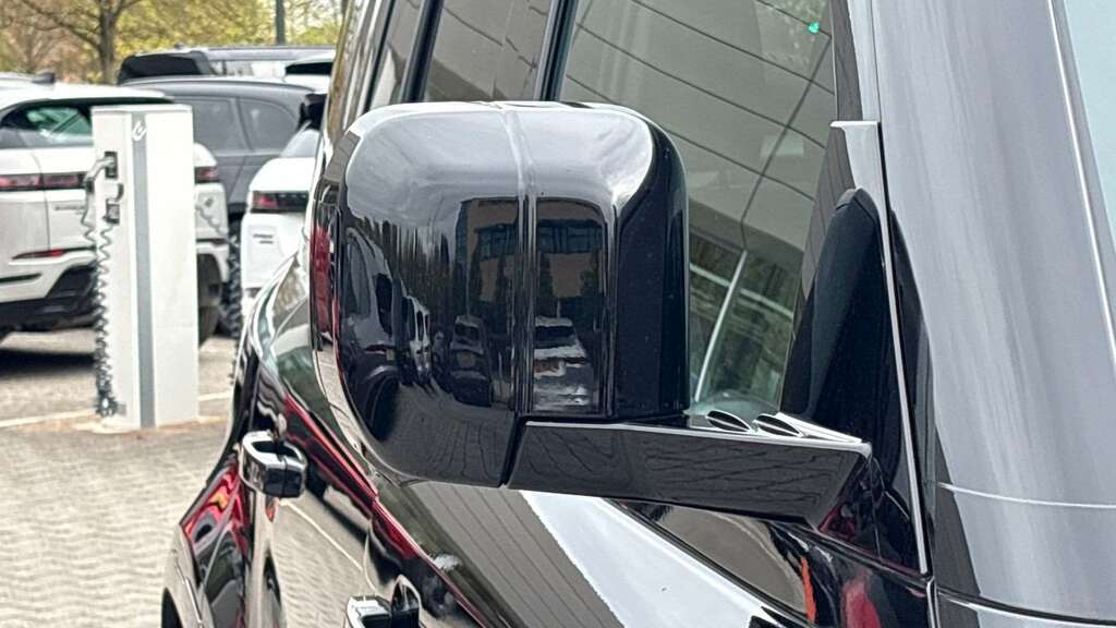 Land Rover Defender 110 Octa  #30