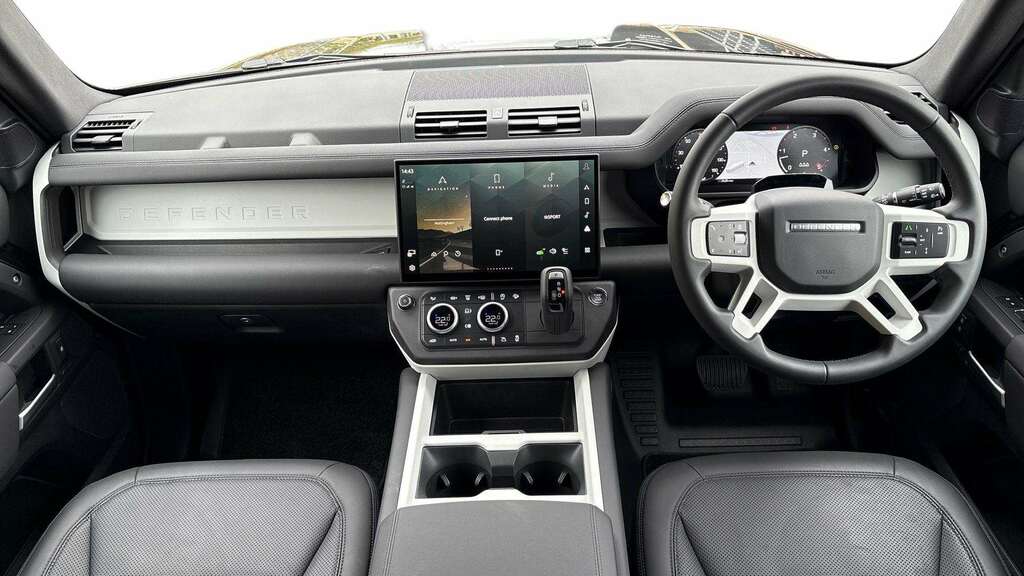 Land Rover Defender 110 Octa  #9