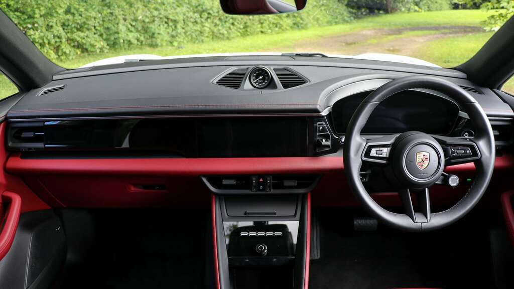 Porsche Macan 265Kw 100Kwh Grey #11
