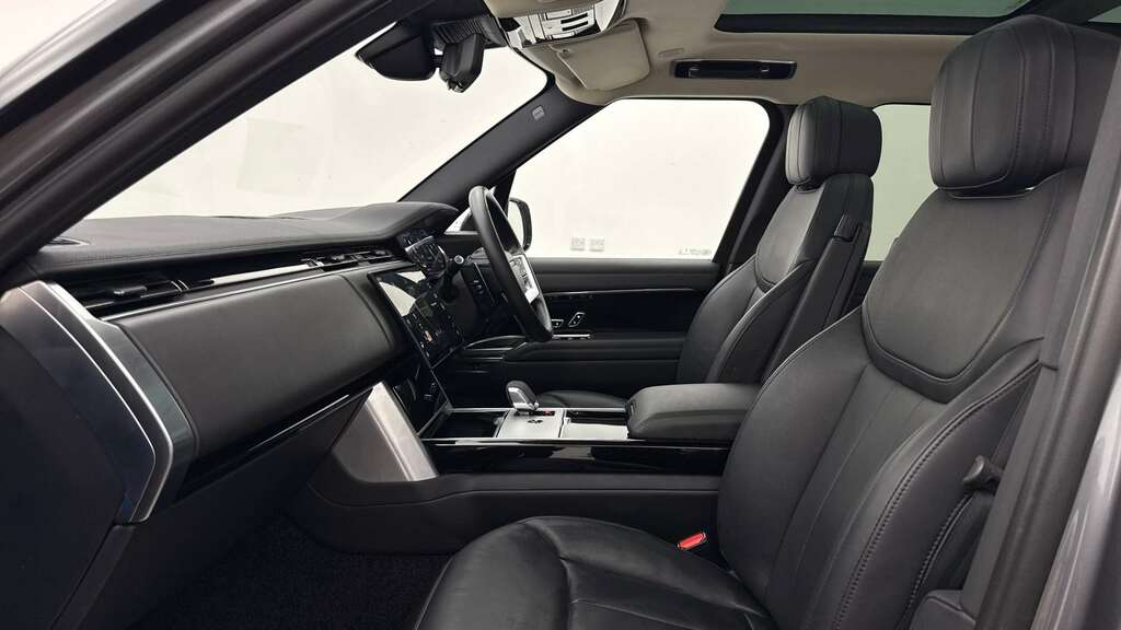 Land Rover Range Rover 3.0 D300 Hse 2024 Grey #3