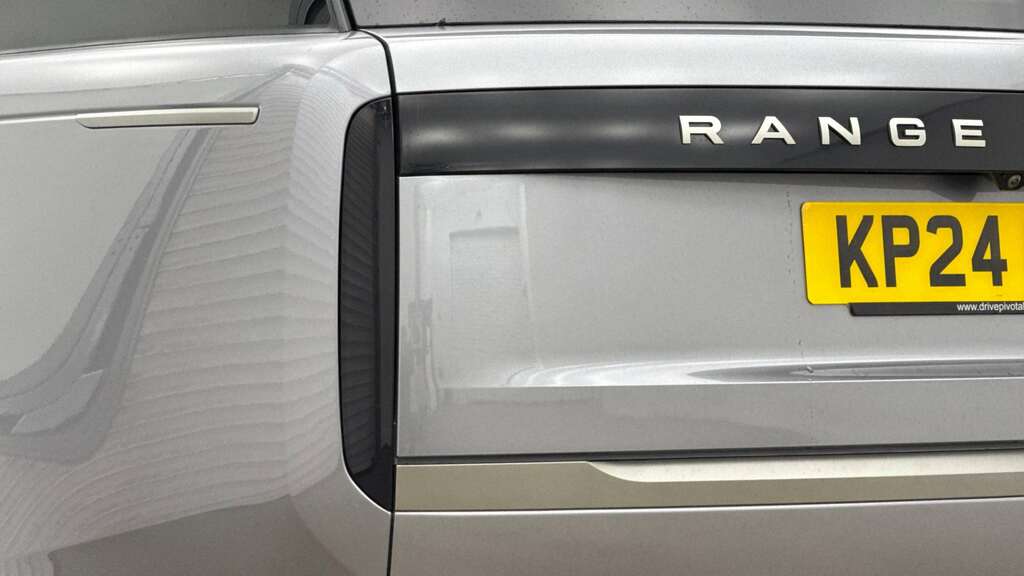 Land Rover Range Rover Autobiography Black #19