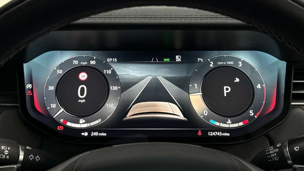Land Rover Range Rover Autobiography Black #16