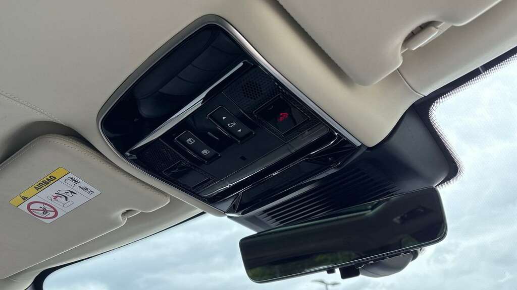 Land Rover Range Rover Autobiography Black #22