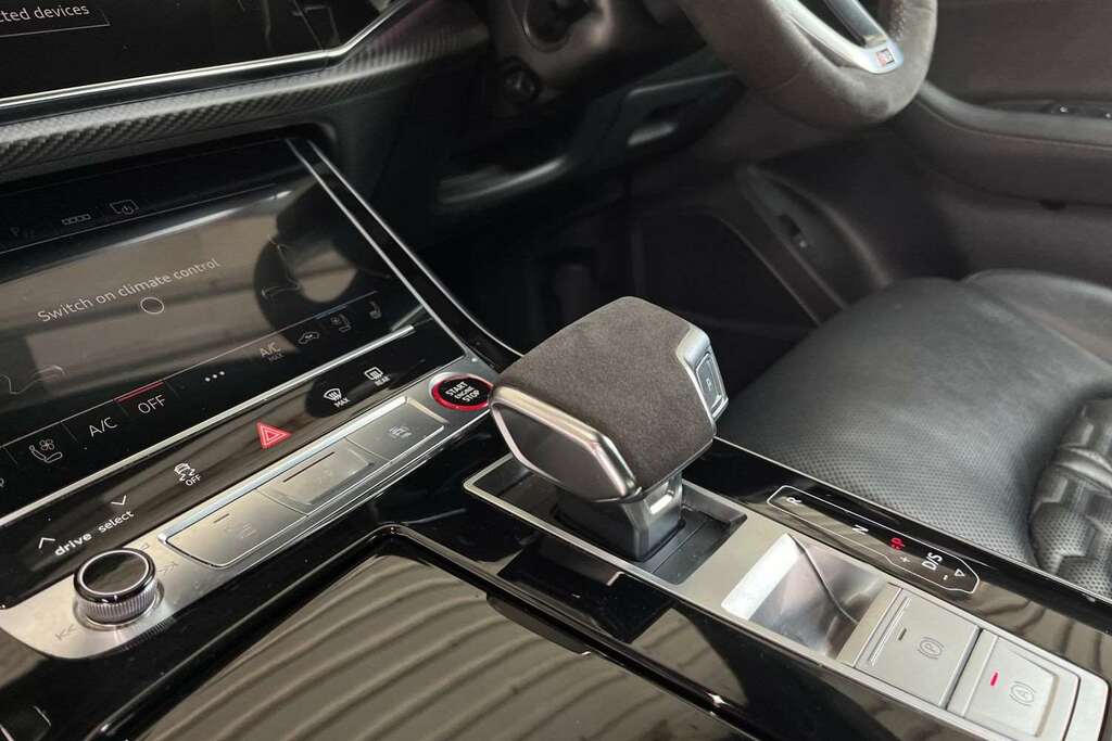 Audi RSQ8 Tfsi V8 Carbon Black Black #14