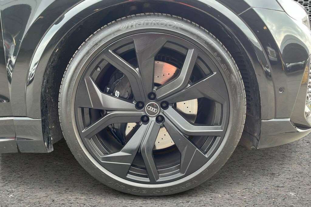 Audi RSQ8 Tfsi Quattro Carbon Black Tiptronic 2023 Black #5