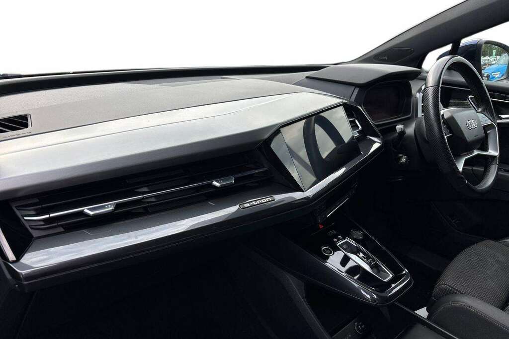 Audi Q4 E Tron 150Kw 40 82Kwh S Line 2022 Blue #2