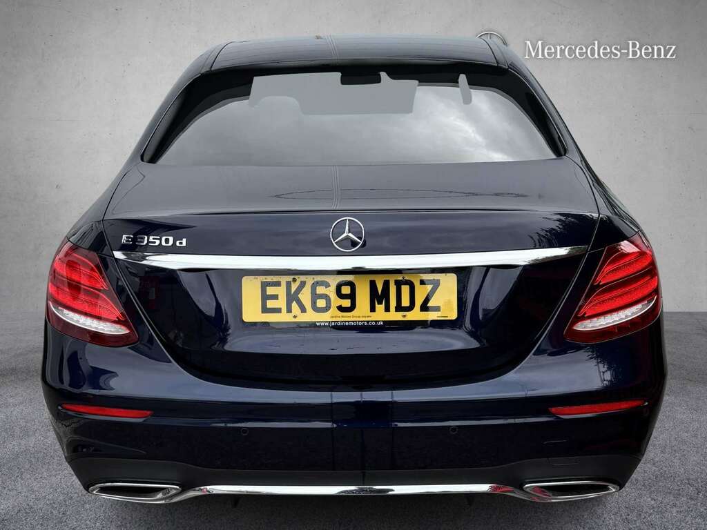 Mercedes-Benz E Class E300 Amg Line 9G-tronic Black #4