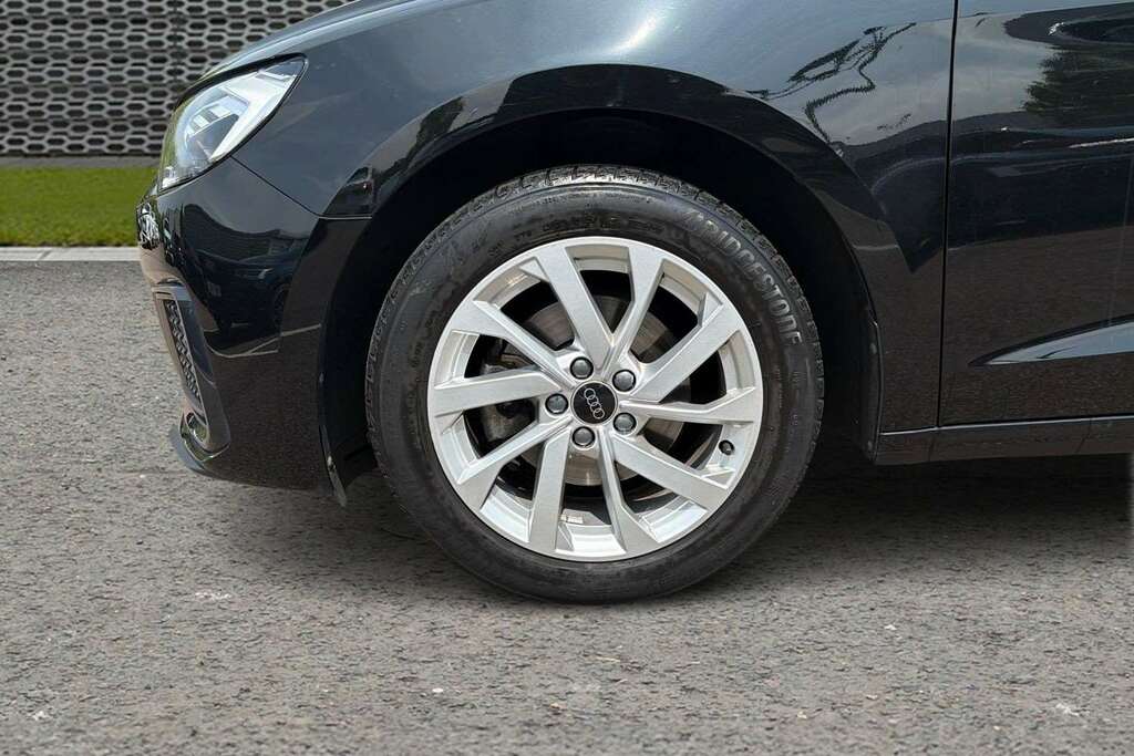Audi A1 A1 Sportback 30 Tfsi Black Edition Silver #9