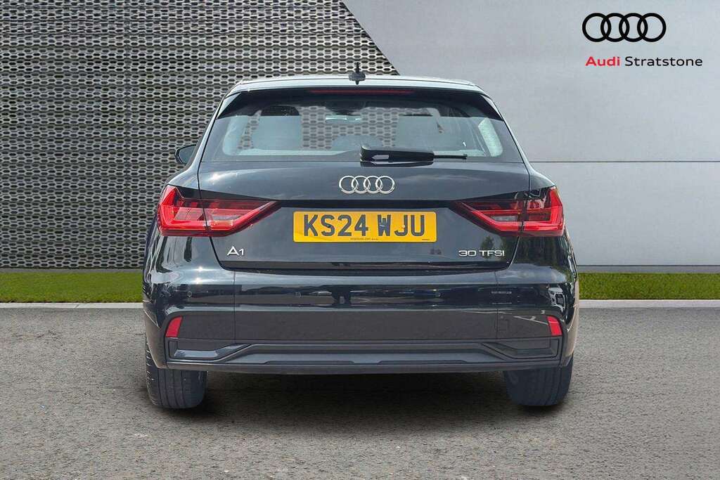 Audi A1 A1 Sportback 30 Tfsi Black Edition Silver #7