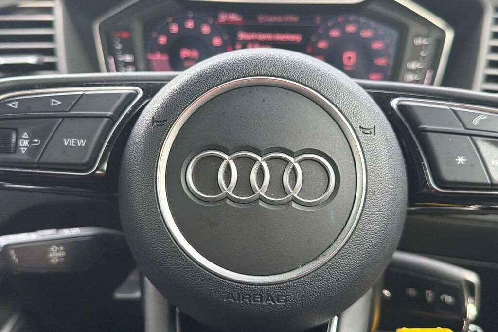 Audi A1 A1 Sportback 30 Tfsi Black Edition Silver #31