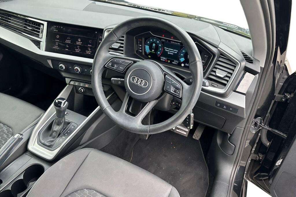 Audi A1 30 Tfsi Sport S Tronic 2024 BV74GUH #6