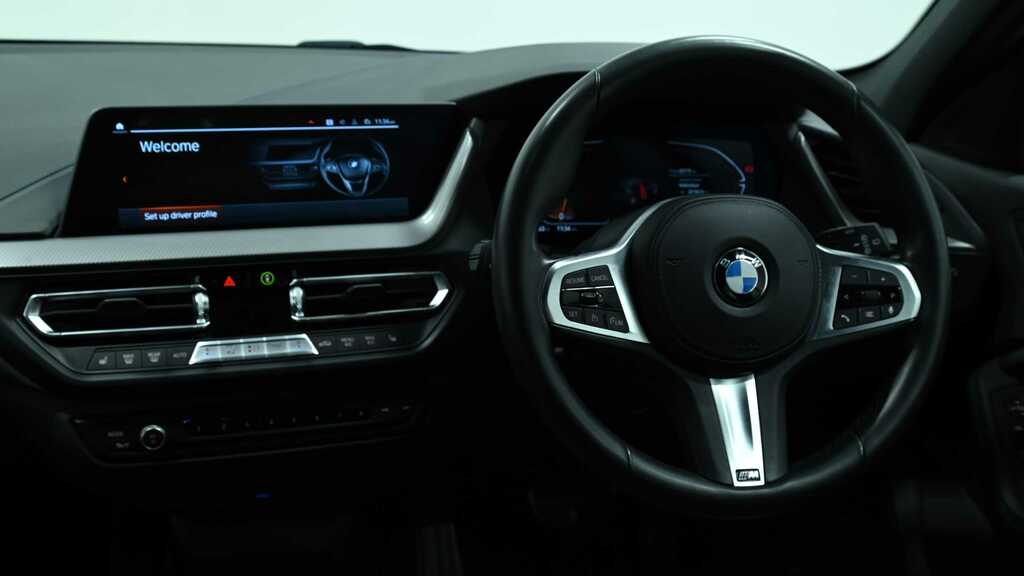 BMW 1 Series 118I M Sport Tech Pack 2023 YN23JGF Black #4