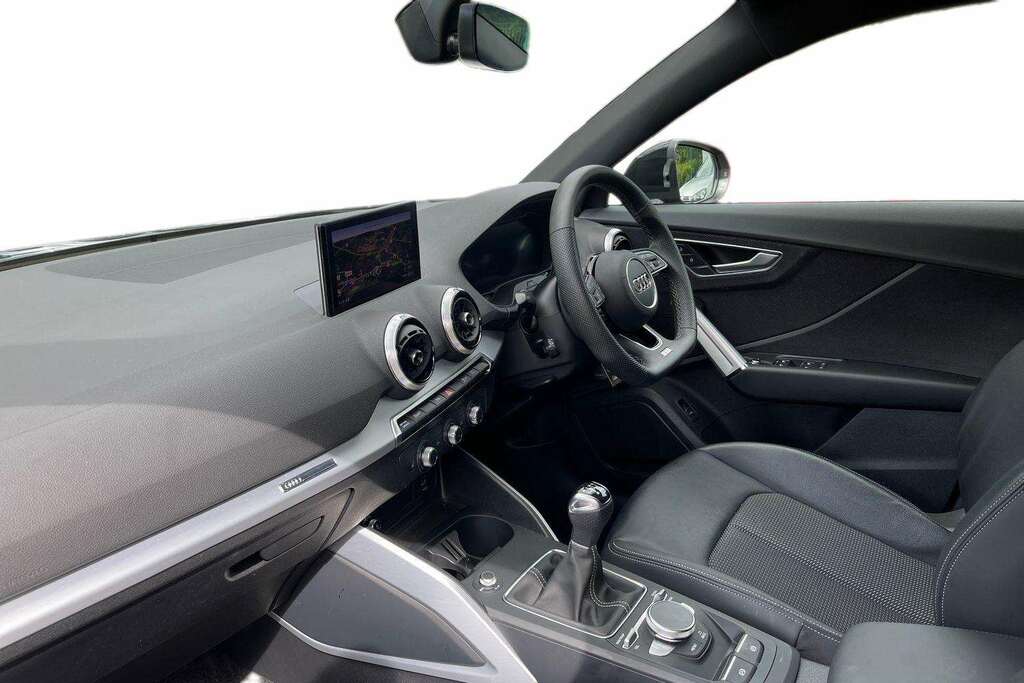 Audi Q2 30 Tfsi Black Edition 2023 Black