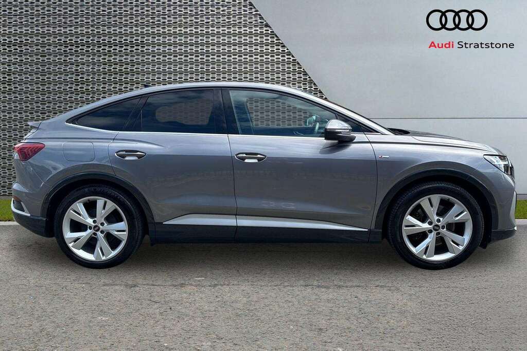 Audi Q4 E Tron 150Kw 40 82Kwh S Line Cs 2023 Grey #4