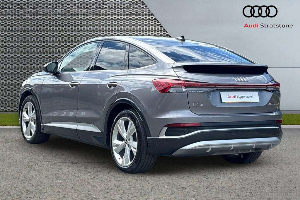 Audi Q4 E Tron 150Kw 40 82Kwh S Line Cs 2023 Grey #3