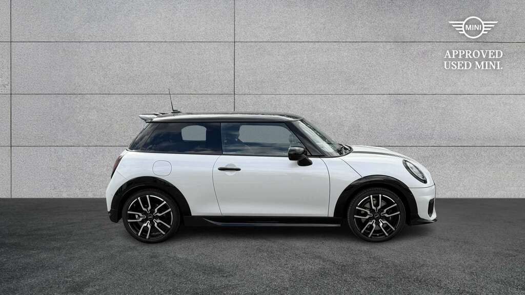 Mini Hatch 1.5 C Sport 2024 YF74XUC White #2