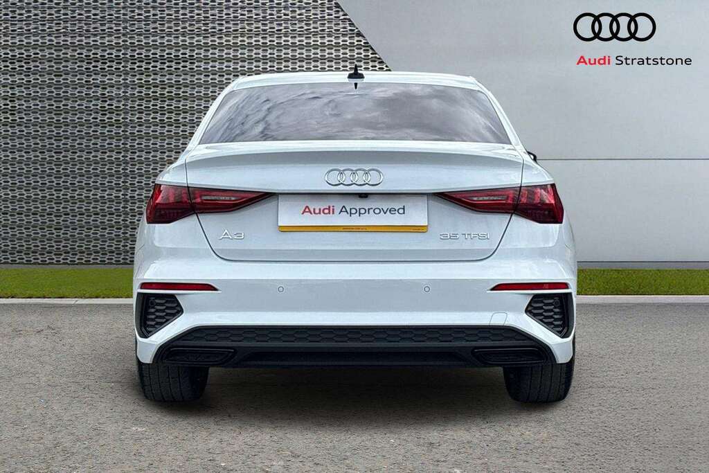 Audi A3 35 Tfsi Edition 1 S Tronic Comfortsound 202 FT23BDZ White #6