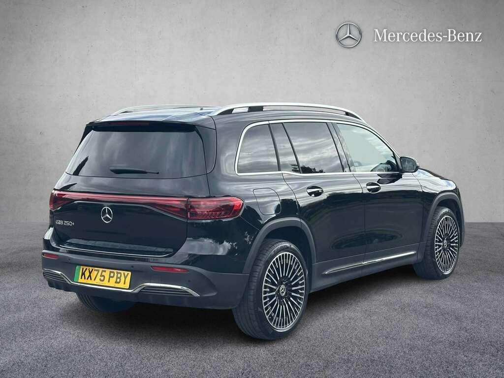 Mercedes-Benz EQB 250 140Kw Amg Line Premium 70.5Kwh 2025 Black #5