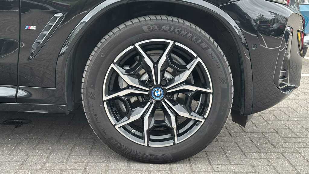 BMW X3 Xdrive 30E M Sport 2024 DV74ULX Black #6