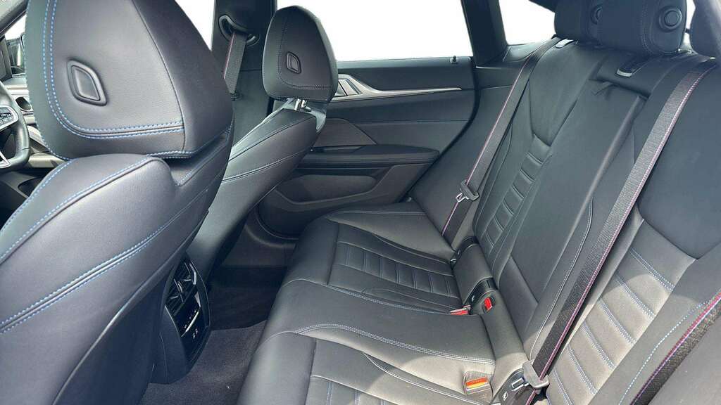 BMW 4 Series 420I M Sport Step 2025 Black #6