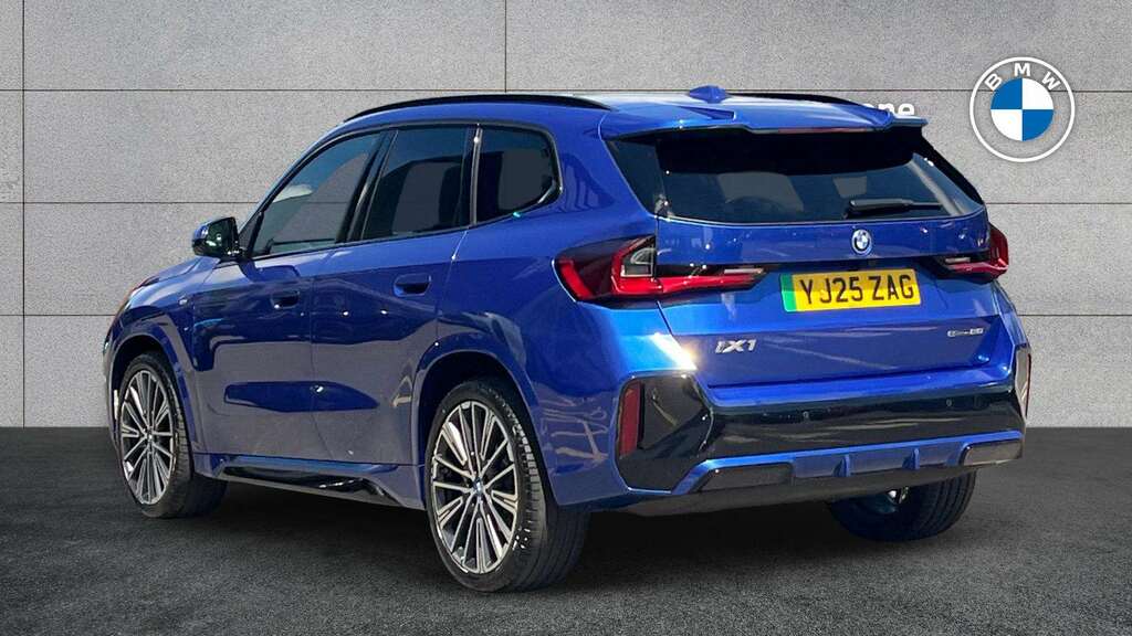 BMW iX1 150Kw Edrive20 Shadow Edition 65Kwh 2025 Blue #2