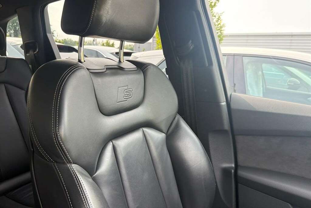 Audi Q7 Q7 Sln Blk Ed 55 Tfsi E Quat A Blue #34